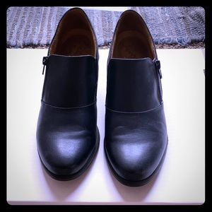 Leather Shoe